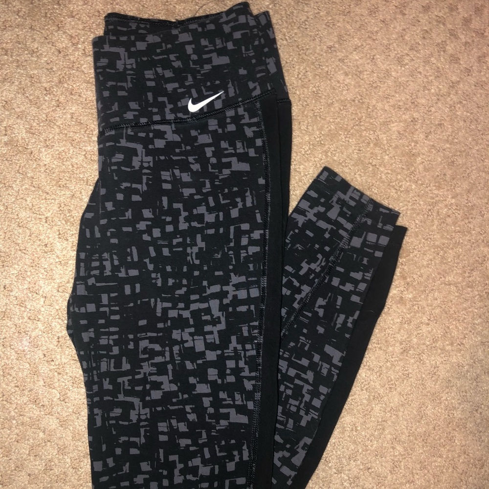 Nike Dri fit leggings